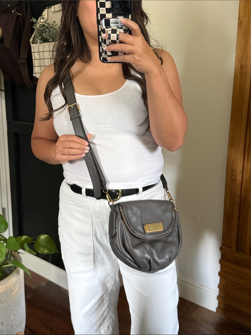 Marc by Marc Jacobs Natasha Leather Gray Pebbled Crossbody Bag.